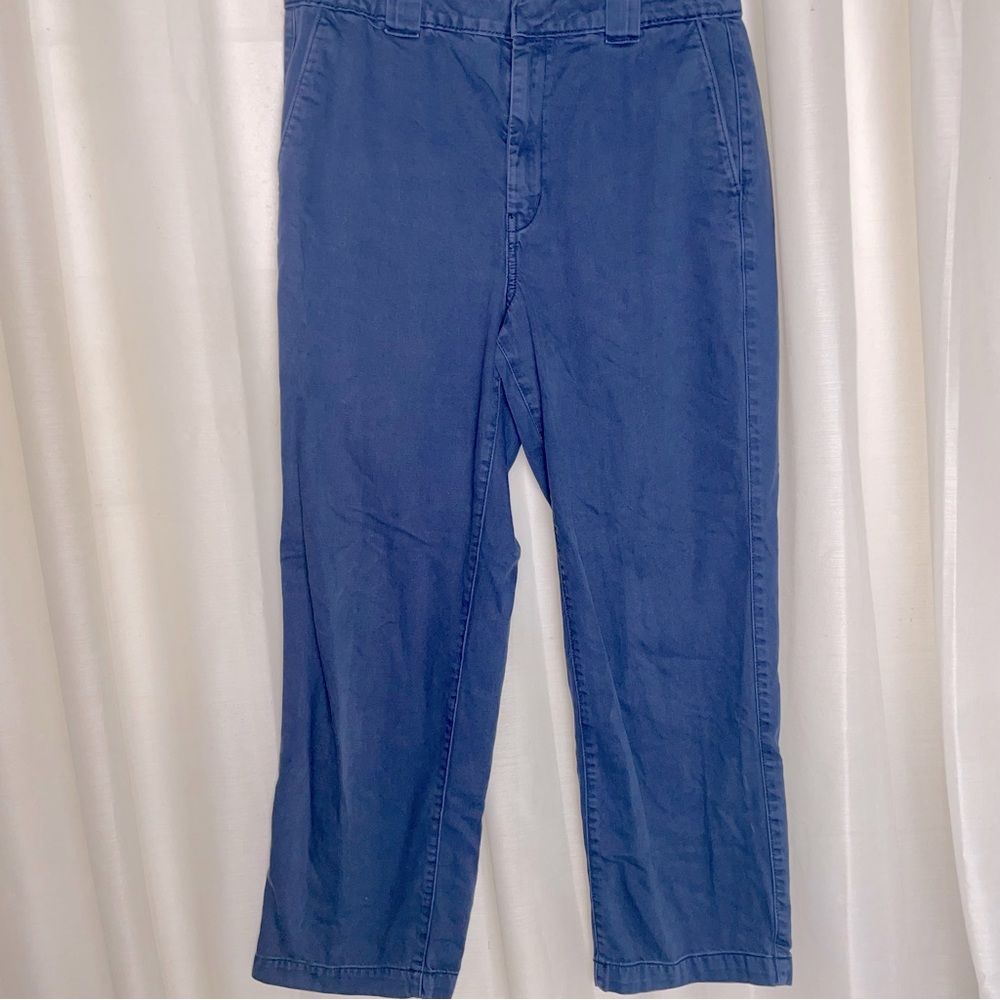 American Eagle straight leg chinos pants